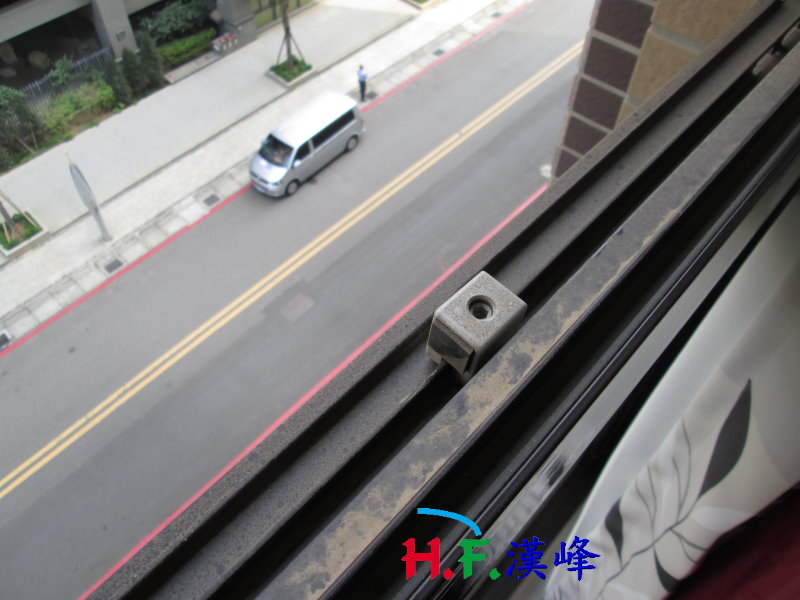 各式窗戶安全鎖 各式窗戶安全鎖